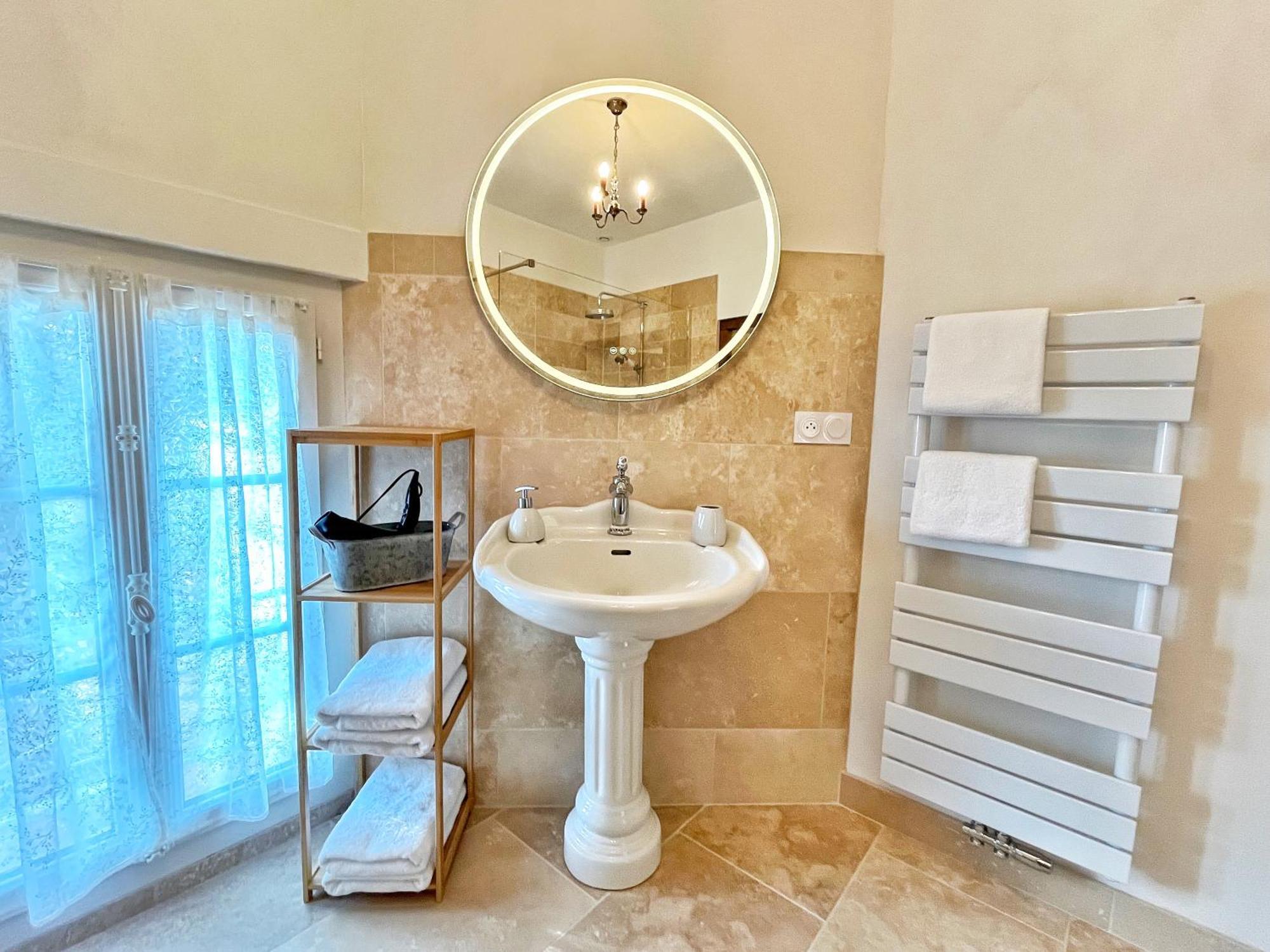 אונזה La Maison Voyage Bed And Breakfast מראה חיצוני תמונה